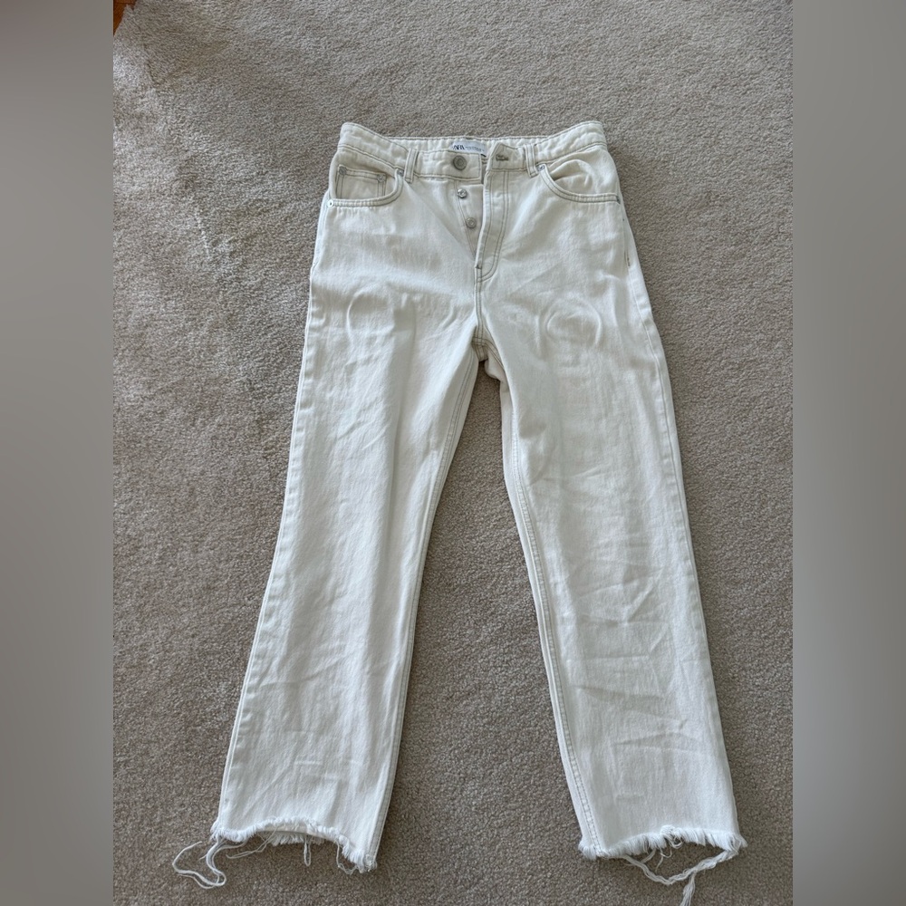 Zara White High-Rise Button-Fly Straight Jeans